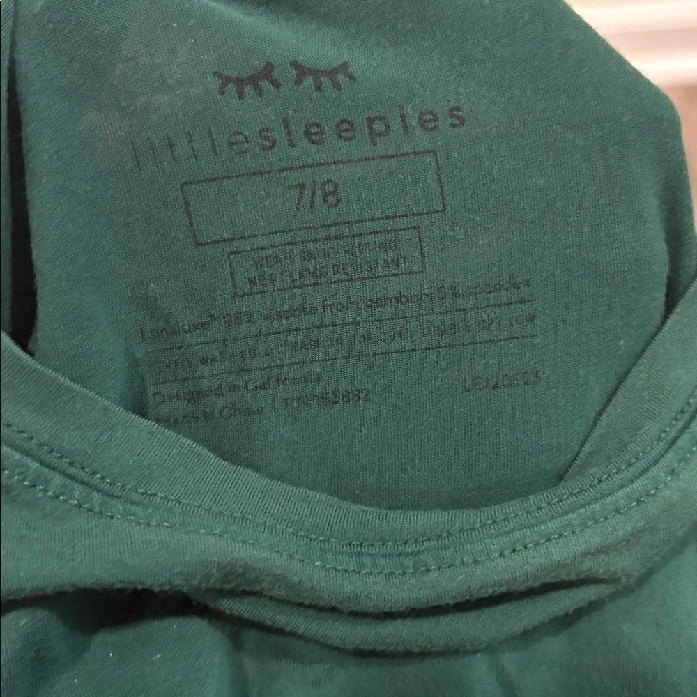 Little Sleepies green long sleeve Bamboo Top 7/8